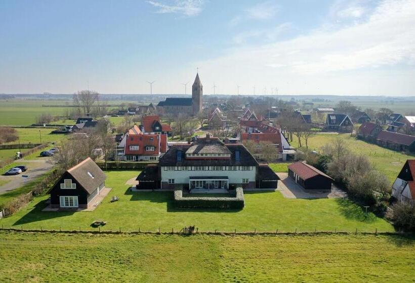Villa Nieuwland B&b