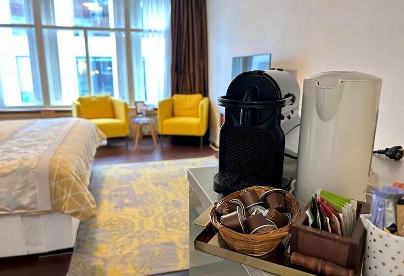 تختخواب و صبحانه Amsterdam 4 Holiday Guestrooms