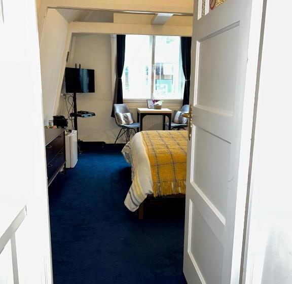 تختخواب و صبحانه Amsterdam 4 Holiday Guestrooms