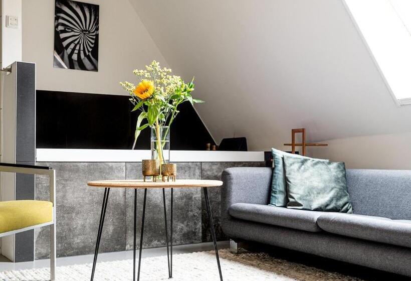 مبيت وإفطار De Vijf Suites