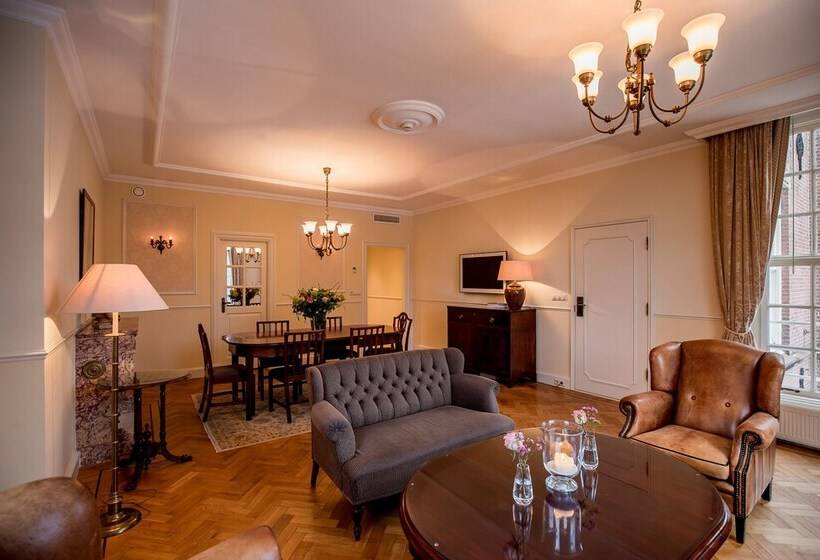 مبيت وإفطار Kasteel De Wittenburg