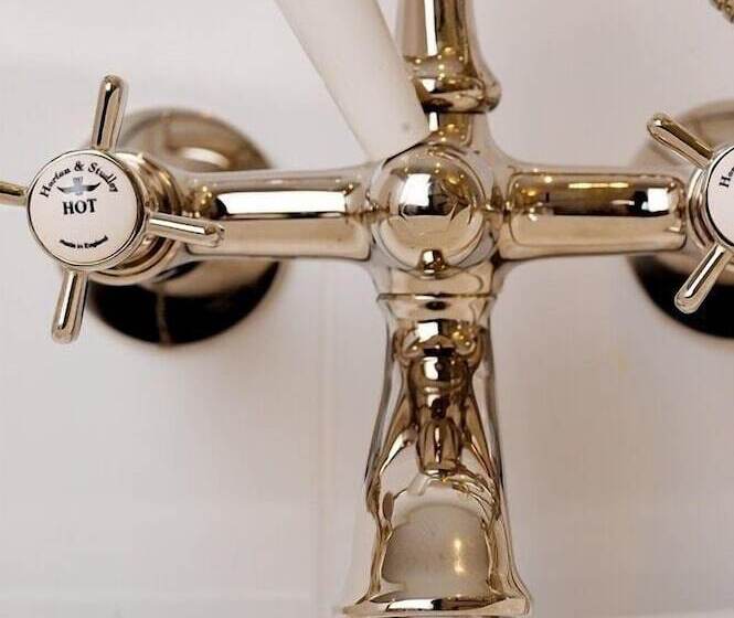 مبيت وإفطار Kasteel De Wittenburg