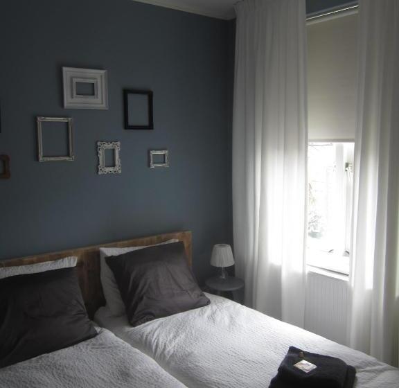 Bed and Breakfast Oekepoek Down Town