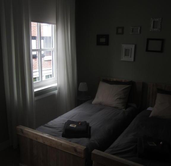 Bed and Breakfast Oekepoek Down Town