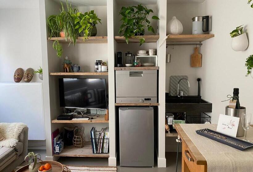 ベッドアンドブレックファースト Romantic Wellness Bnb Noordwijk