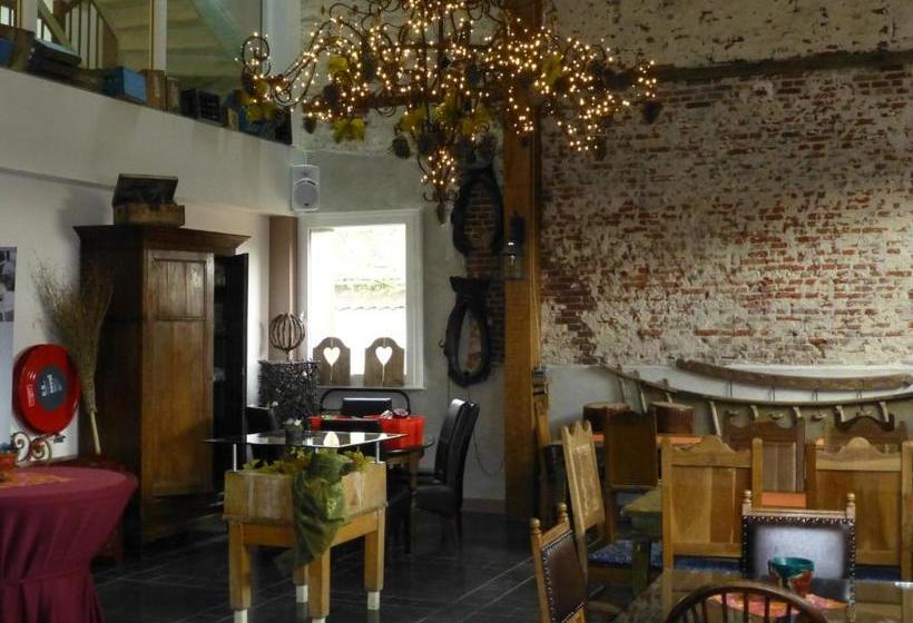 تختخواب و صبحانه T Brouwershuis