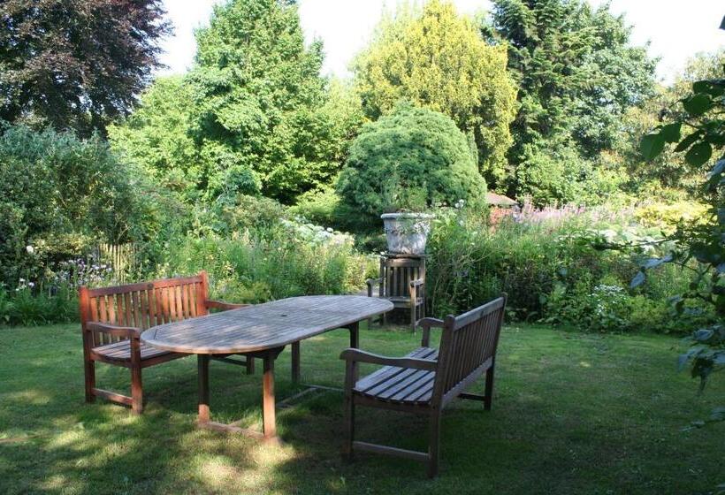 تختخواب و صبحانه Villa Wambach