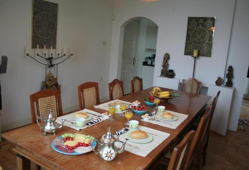 تختخواب و صبحانه Villa Wambach