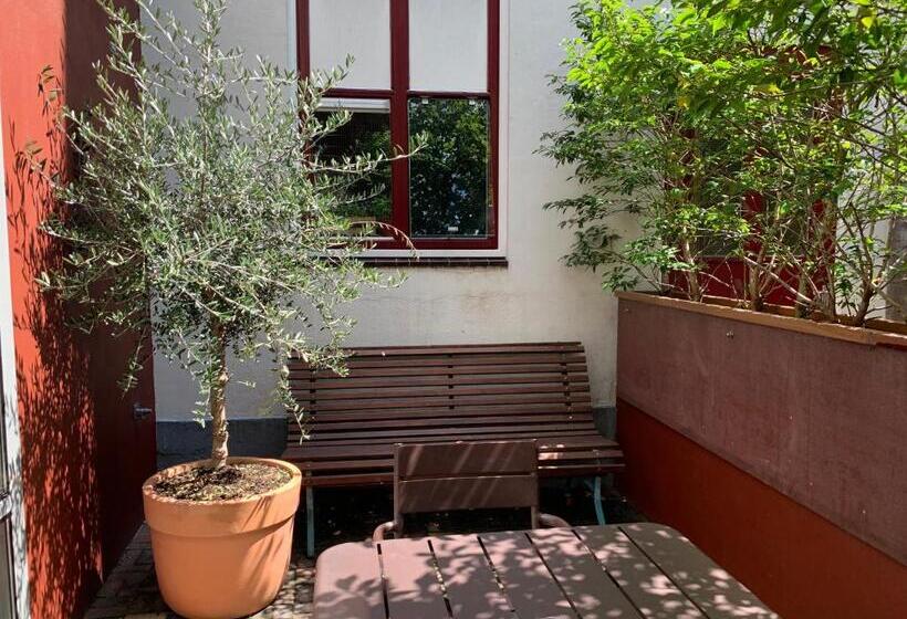 住宿加早餐  Zocher6 Bnb A Monumental Town House In The City Center