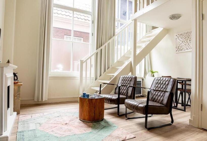 مبيت وإفطار 1001 Nights Boutique Lofts