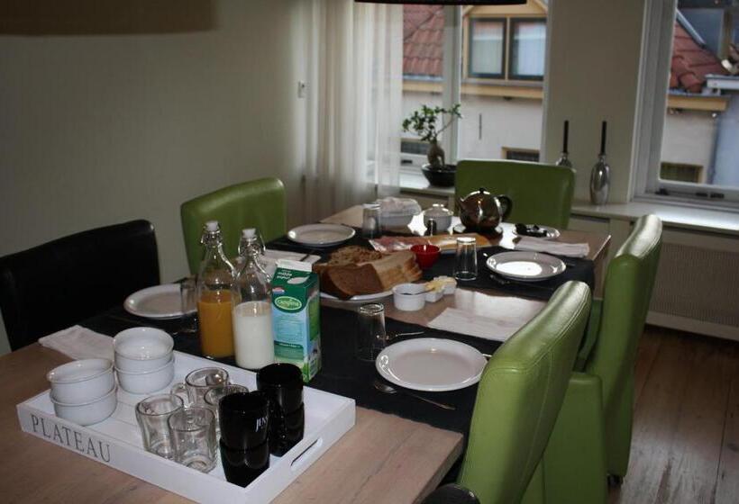 Bed & Breakfast Onder De Dekens
