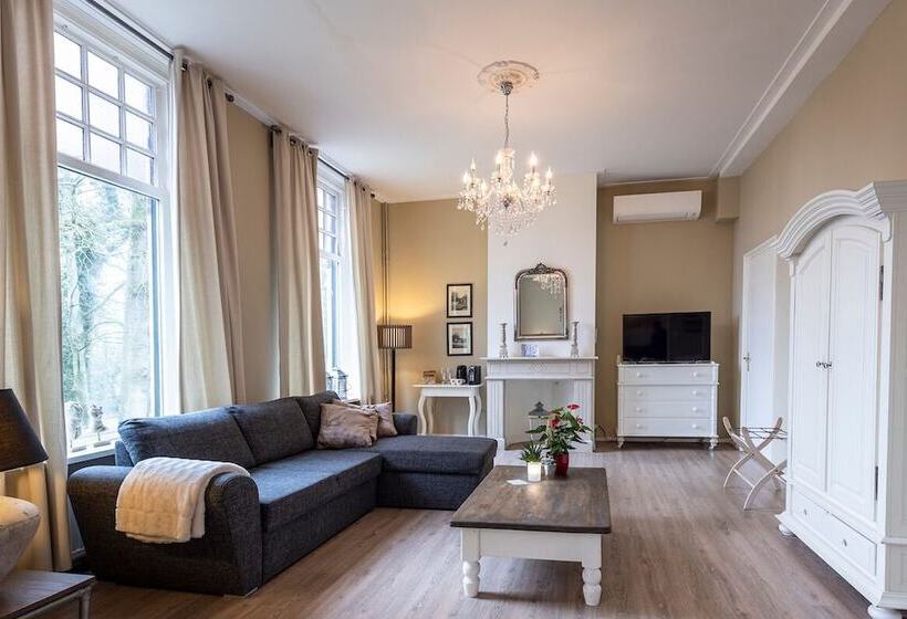 Bed & Breakfast Rijsterbosch