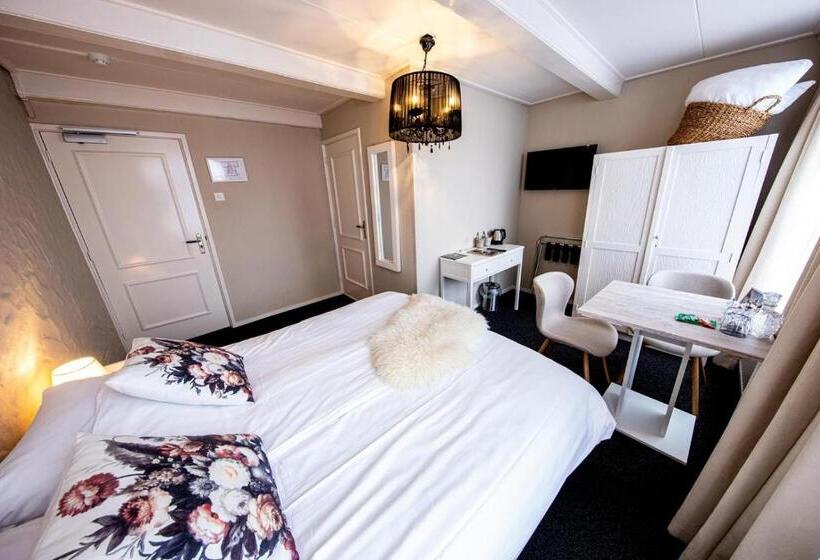 Boutique Hotel Elburg Met Tapperij