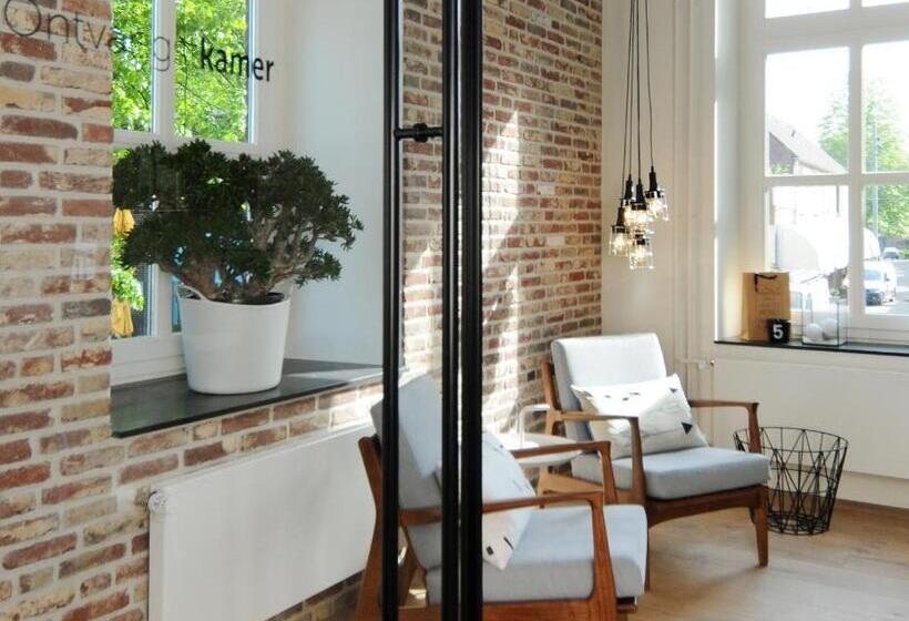 Het Raadhuys   Design B&b