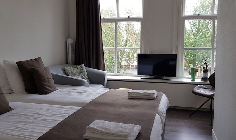 Отель Anna Casparii