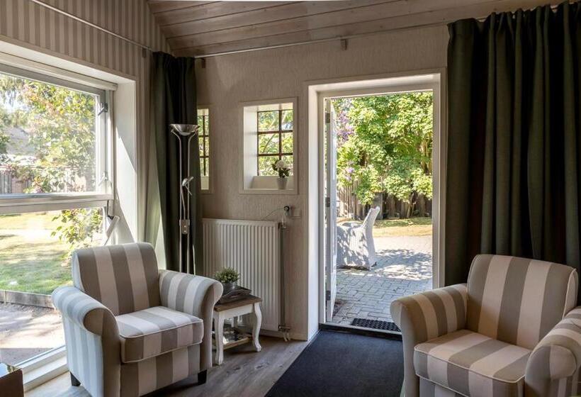 هتل B&b Hoeve De Vredenhof