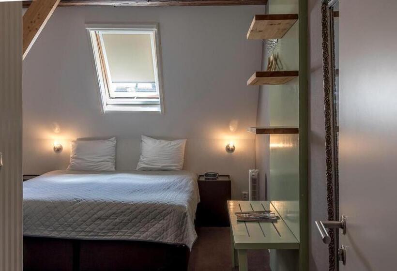 هتل B&b Hoeve De Vredenhof