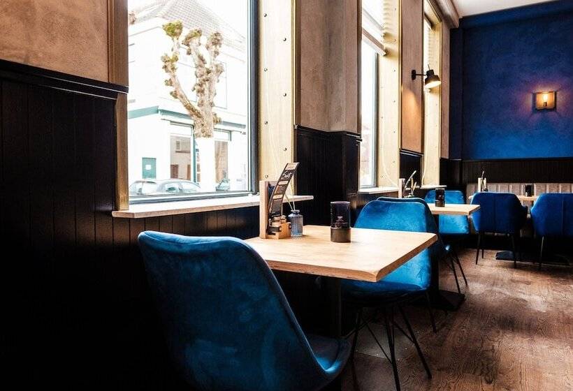 ホテル Brasserie Smits