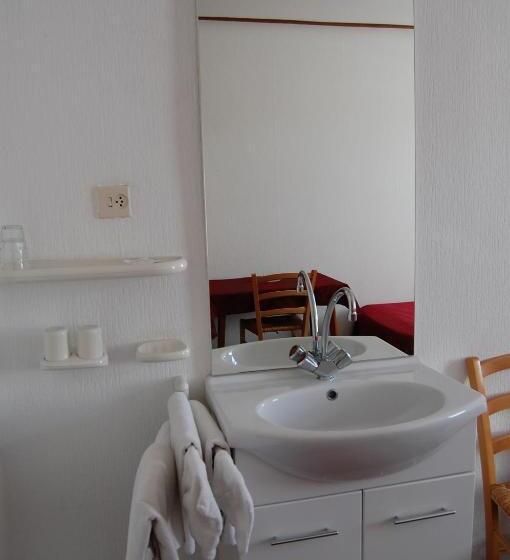 בית מלון כפרי Cafe 't Zonneke