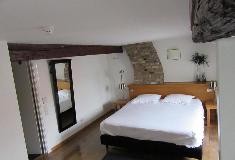 هتل Chambres D'hotes Rekko