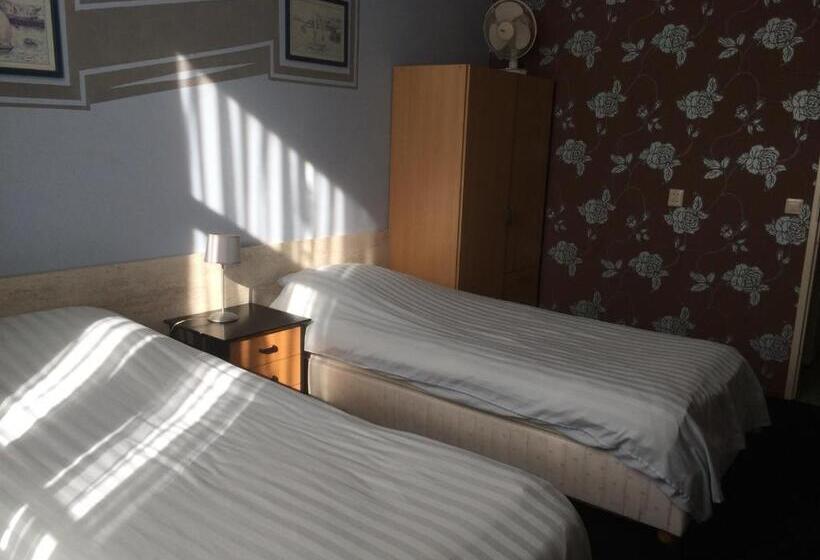 Отель De Blauwe Vogel