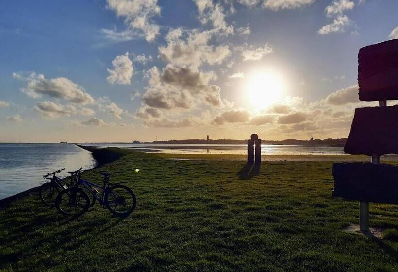فندق De Koegelwieck Terschelling