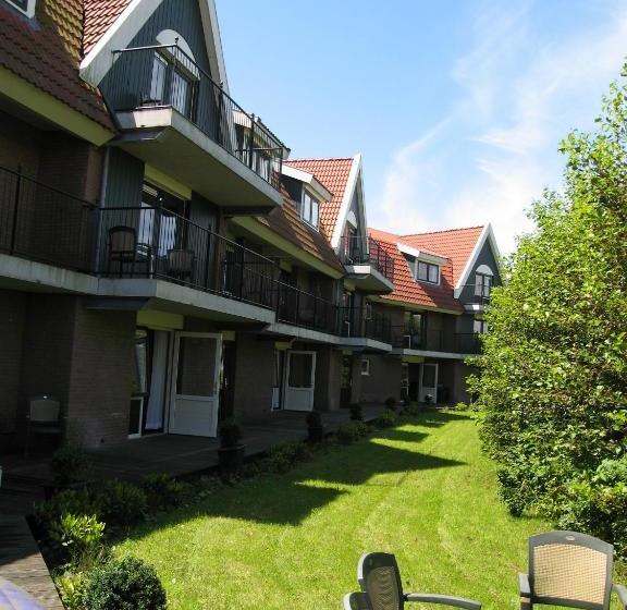 Отель De Rijper Eilanden