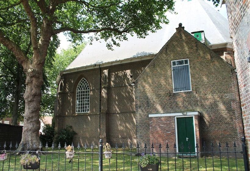 בית מלון כפרי De Vier Heemskinderen