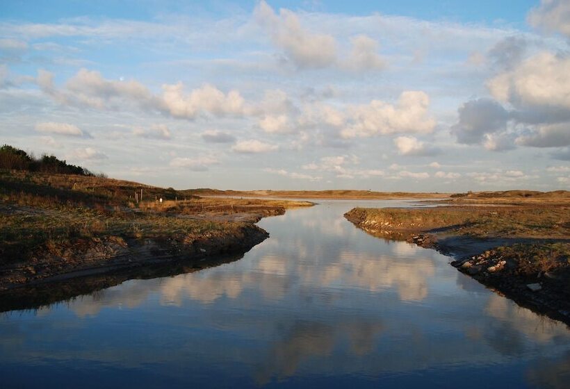 בית מלון כפרי De Vier Heemskinderen