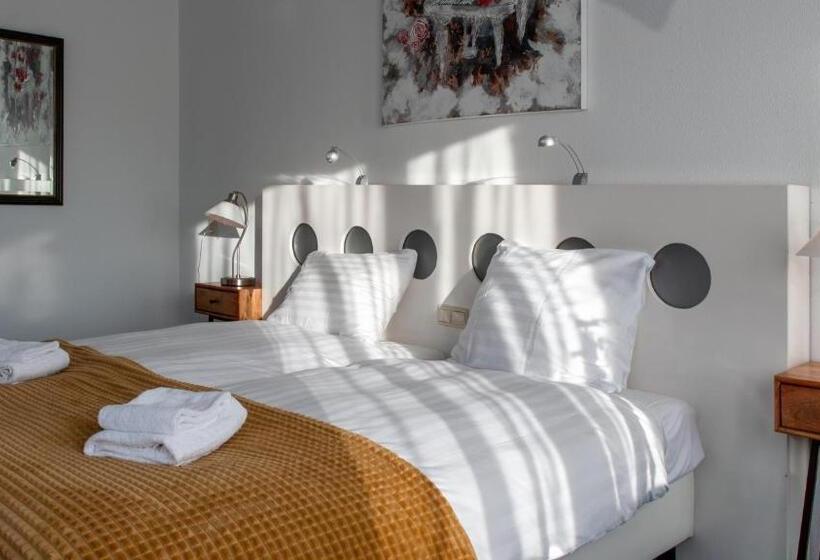 호텔 De Watersport Heeg