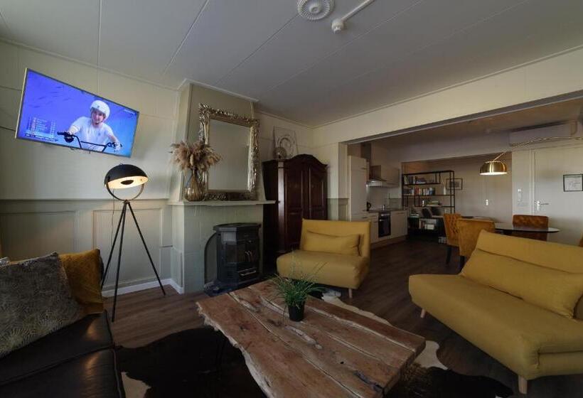 בית מלון כפרי De Zilte Zeeuw