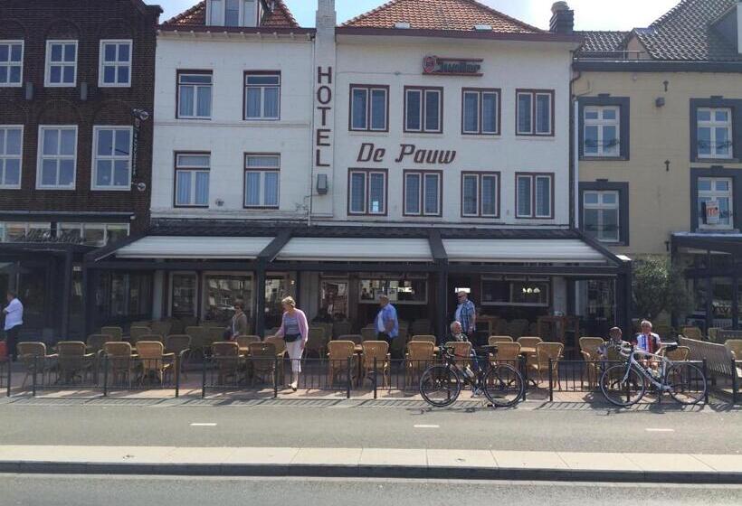 هتل En Grand Café De Pauw