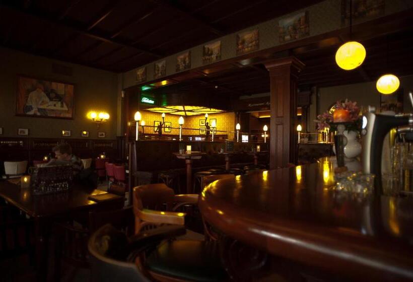 ホテル Et Le Cafe De Paris