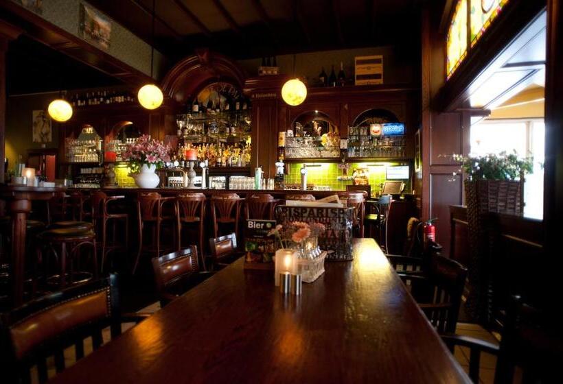 ホテル Et Le Cafe De Paris