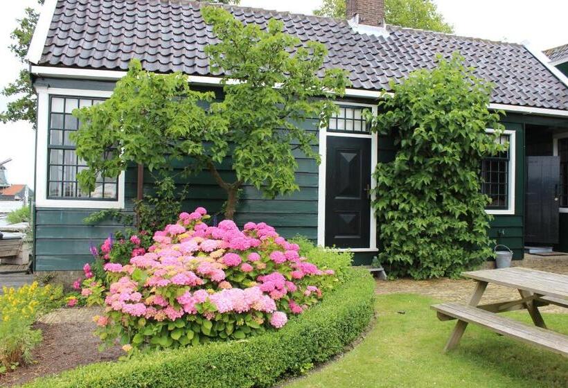 هتل Stay Overnight At Windmill Village Zaanse Schans   Amsterdam