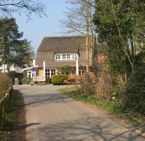 בית מלון כפרי Herberg Het Landhuis