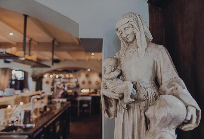 هتل Herberg Sint Petrus