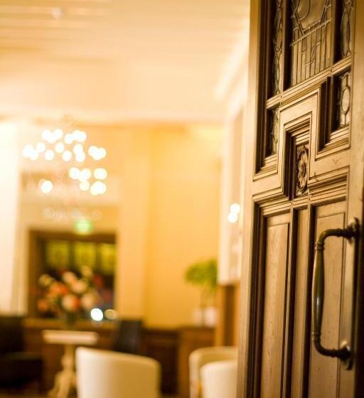 فندق Landgoed Huize Glory