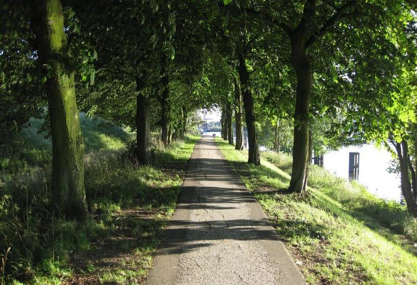 בית מלון כפרי Tres Boutique