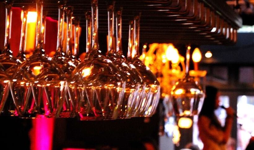 هتل Manzo's Suites