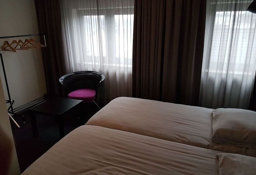 ホテル Parkstad City