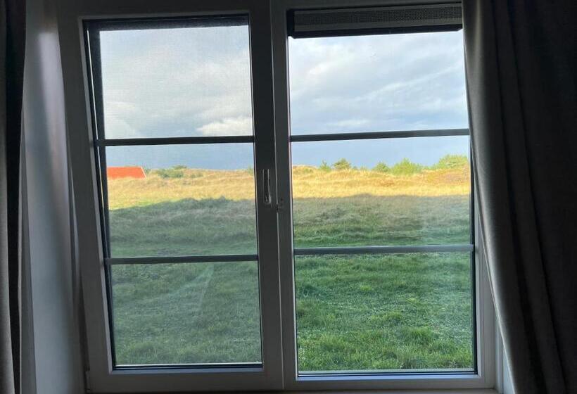 בית מלון כפרי Posthuys Vlieland