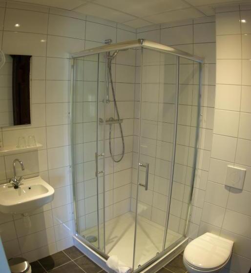 בית מלון כפרי Posthuys Vlieland