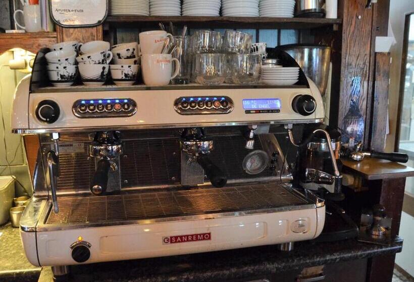 ホテル Restaurant De Engel