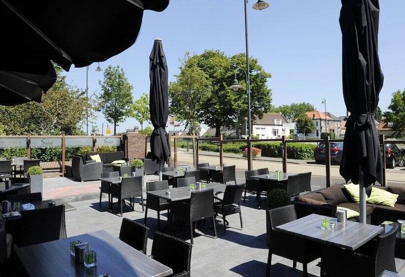 ホテル Restaurant Thuis!