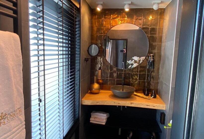 בית מלון כפרי Restaurant Unicum Elzenhagen