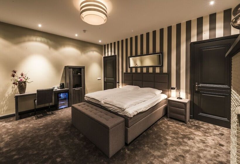 בית מלון כפרי Restaurant Unicum Elzenhagen