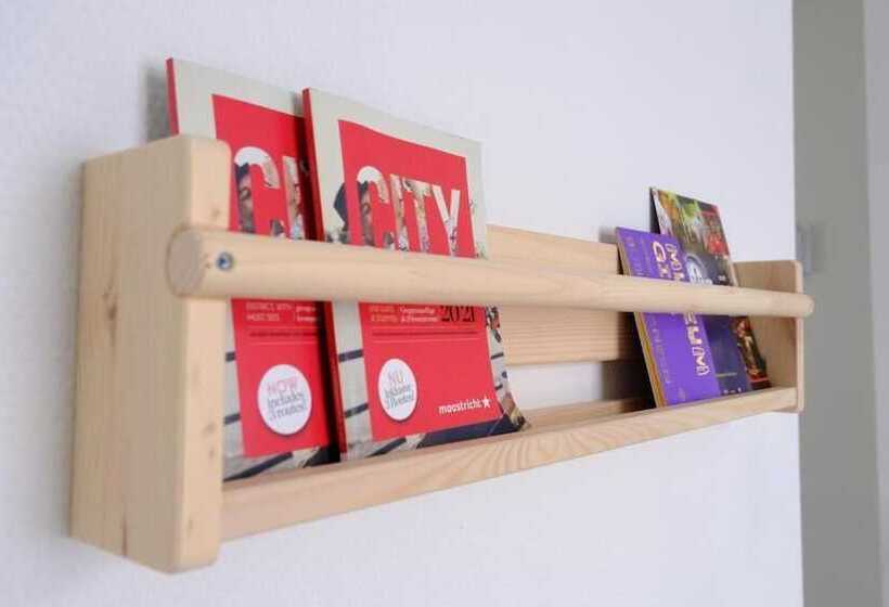 ホテル Stadsherberg De Poshoorn