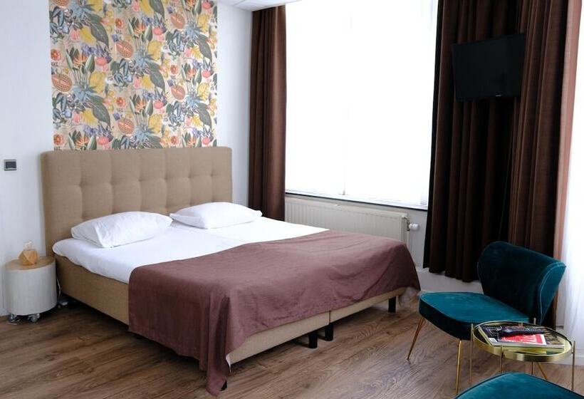 ホテル Stadsherberg De Poshoorn