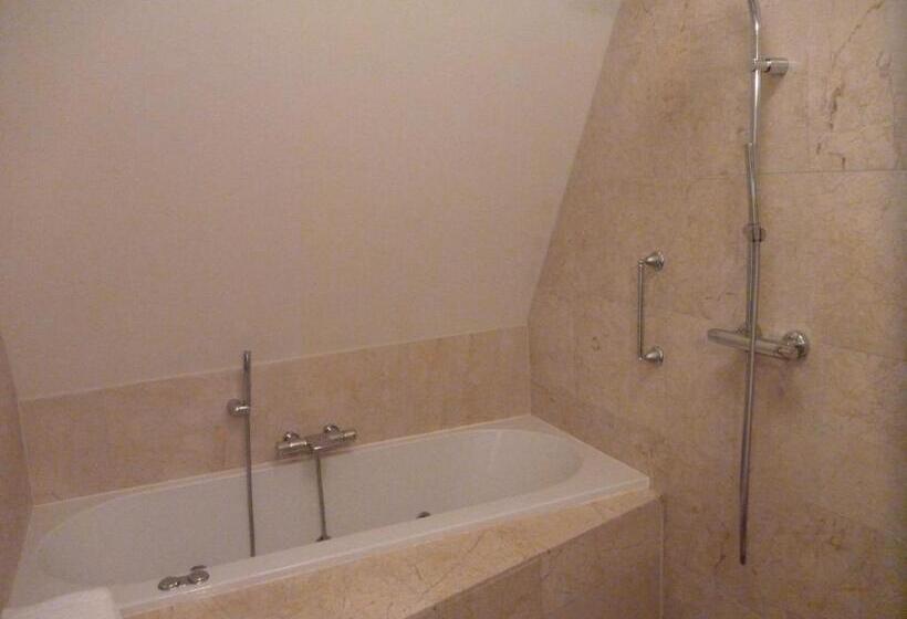 בית מלון כפרי Suites Ambrosijn
